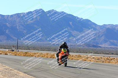 media/Jan-09-2022-SoCal Trackdays (Sun) [[2b1fec8404]]/Turn 8 (1045am)/